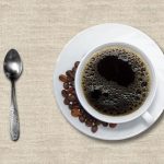 Is cafeïnevrije koffie ongezonder dan gewone koffie?